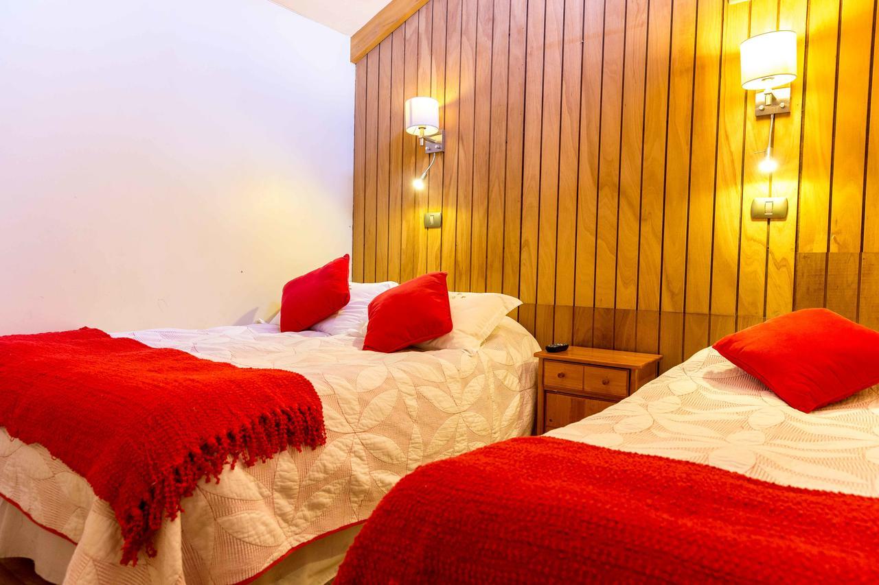 Hostal Y Cabanas Ainil Punta Arenas Buitenkant foto